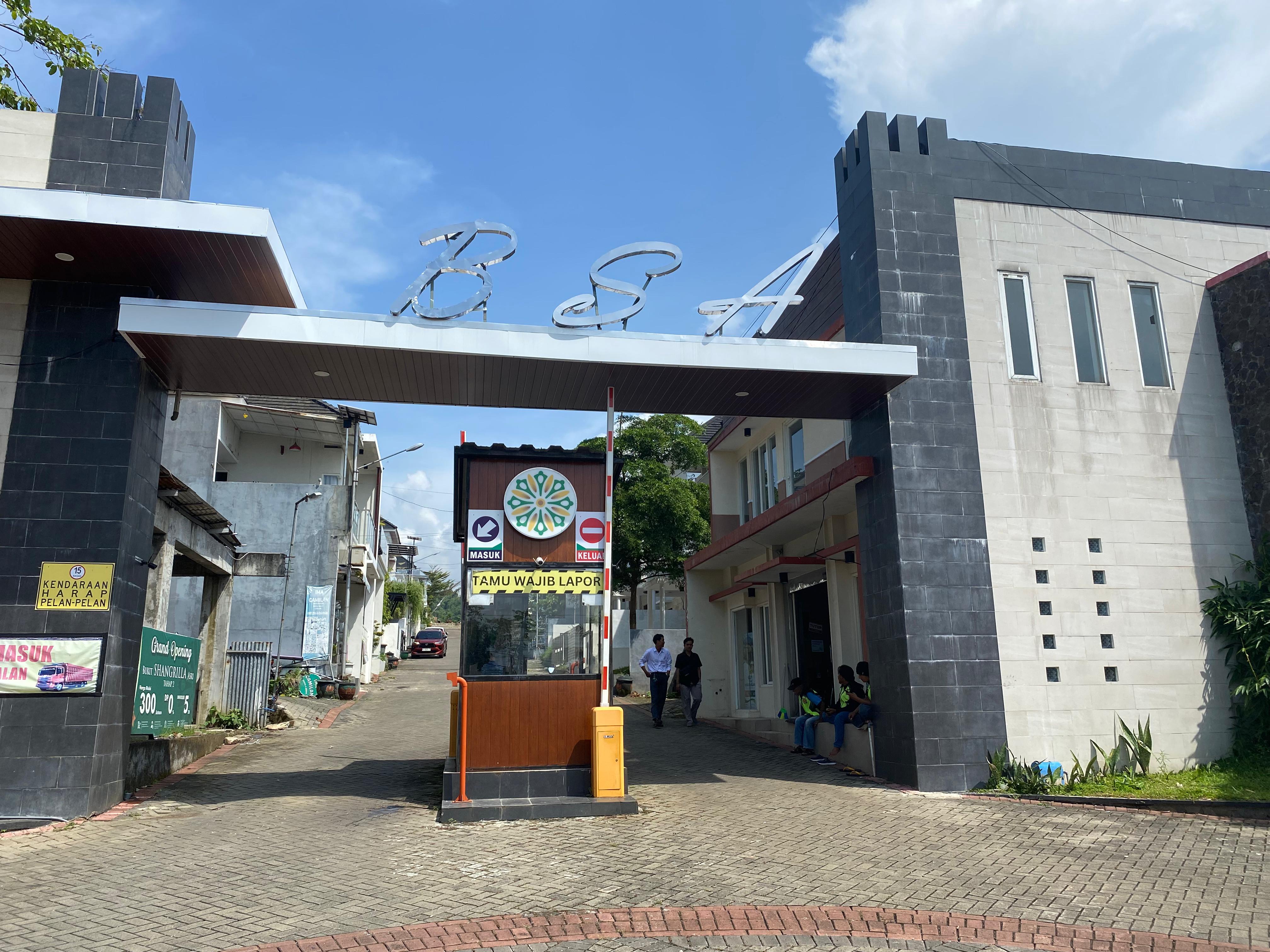 Merangkai Pagi di Bukit Shangrilla Asri
